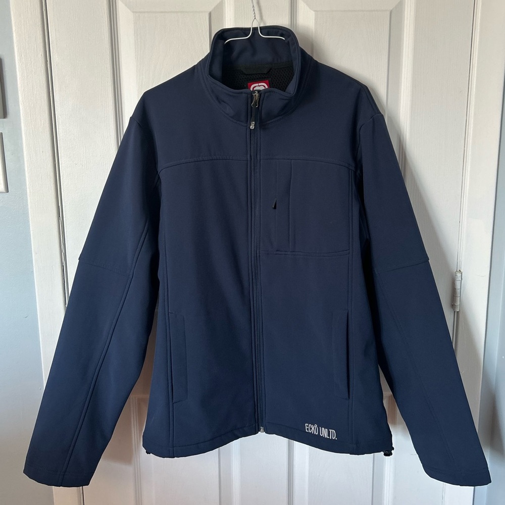 Ecko Unltd. Men’s Navy Blue Softshell Jacket Size M.